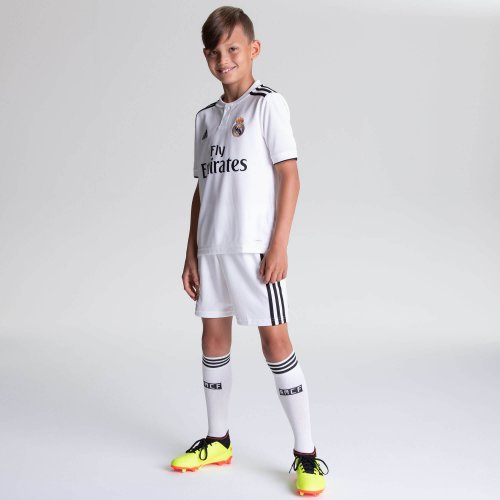 de la 1ª equipación del Madrid 2018-19 niños