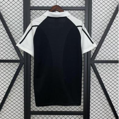 Camiseta Retro Real Madrid 2ª Equipación 01/02
