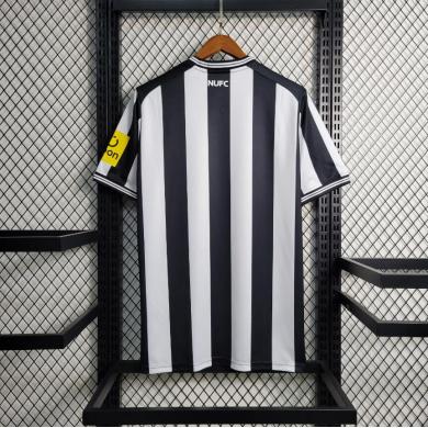Camiseta Newcastle United Primera Equipación 23/24