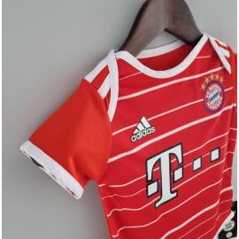 Miniconjunto Baby Primera Equipación Bayern Munich 2022